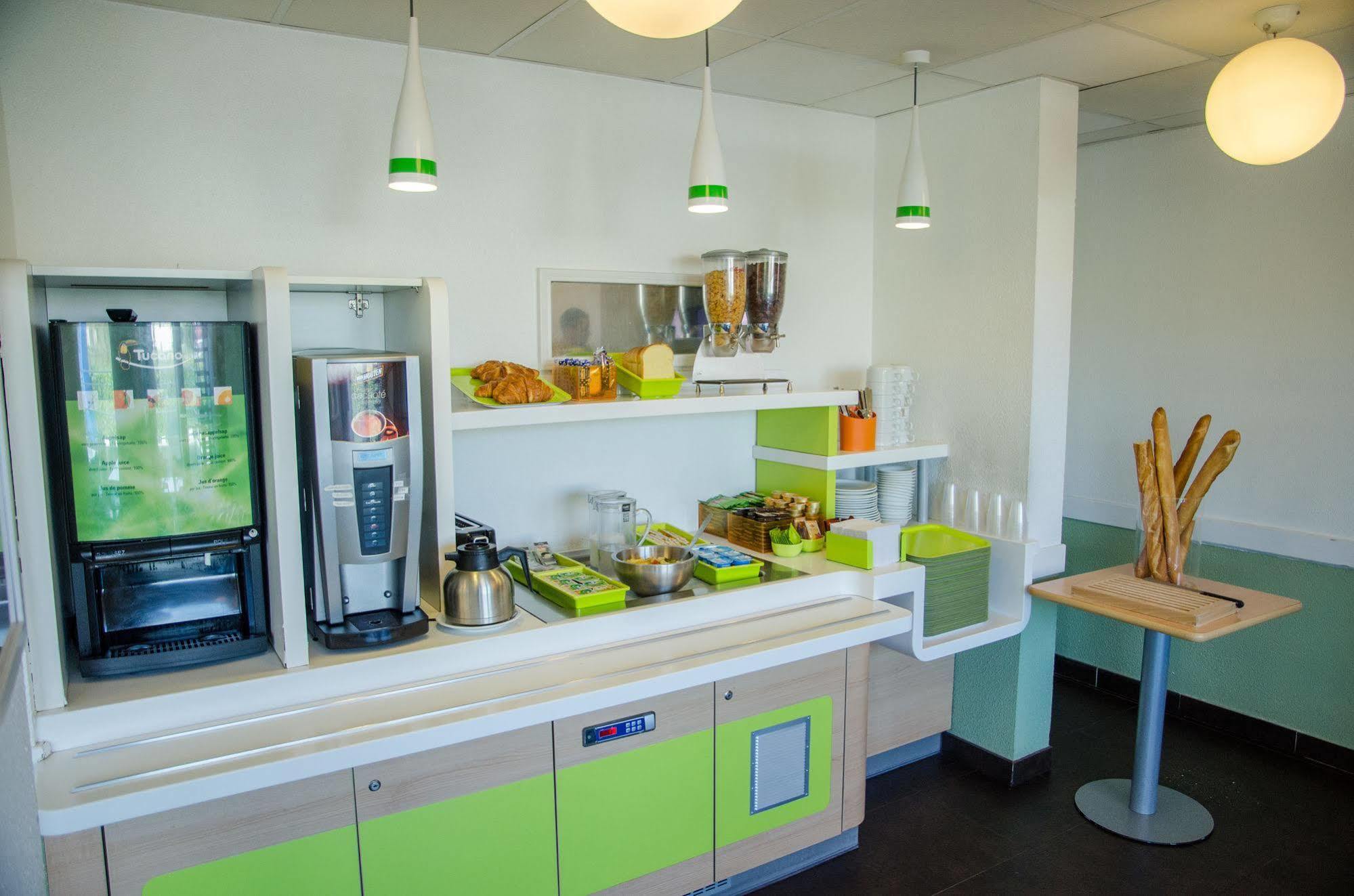 Ibis Budget Aeroport Le Bourget Garonor Le Blanc-Mesnil Bagian luar foto