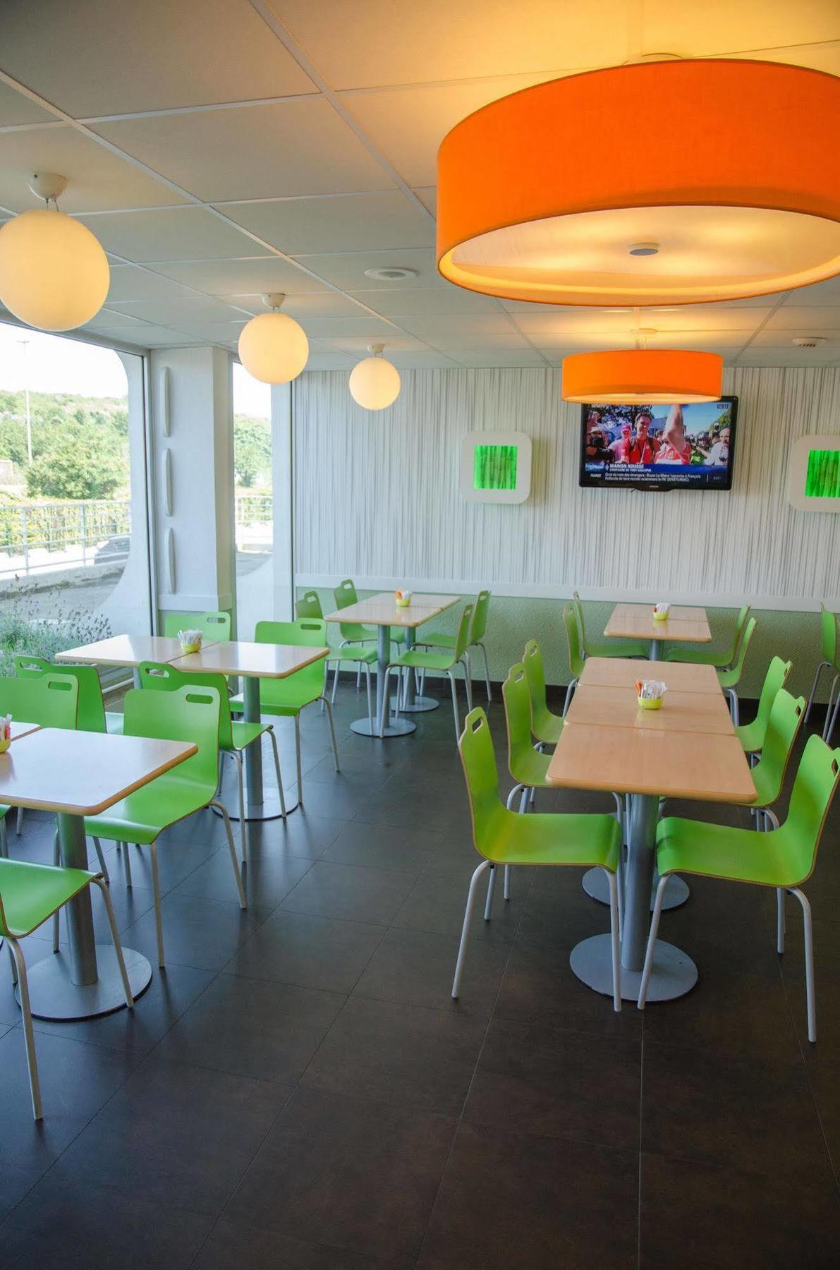 Ibis Budget Aeroport Le Bourget Garonor Le Blanc-Mesnil Bagian luar foto